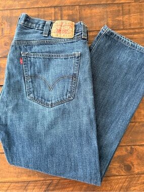 Y2K Levi’s 501 Straight Leg Button Fly Jeans, Men’s Size 38x30